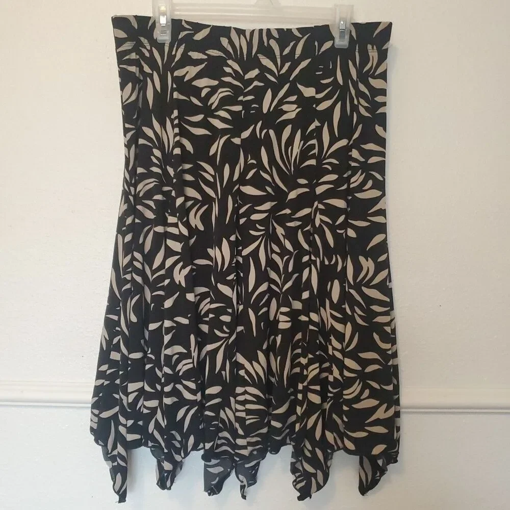 Chicos 3 Midi Skirt Leaves All Over Womens XL Black Assymetric Edges Chico's XL